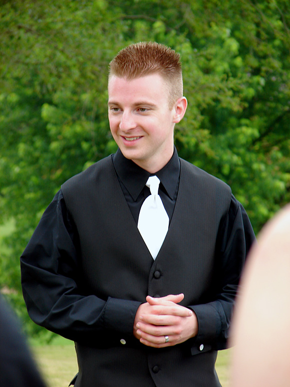 Newly-married Dave (173.81 KB)